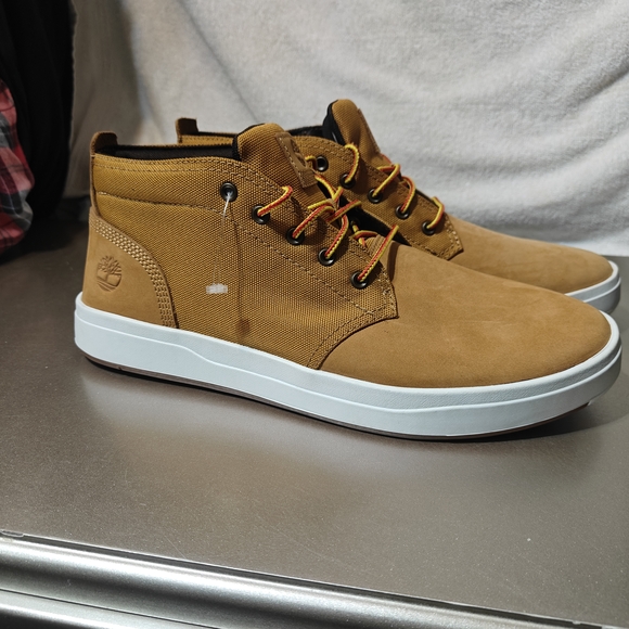 Timberland Men's Tan Casual Shoes - Picture 1 of 10